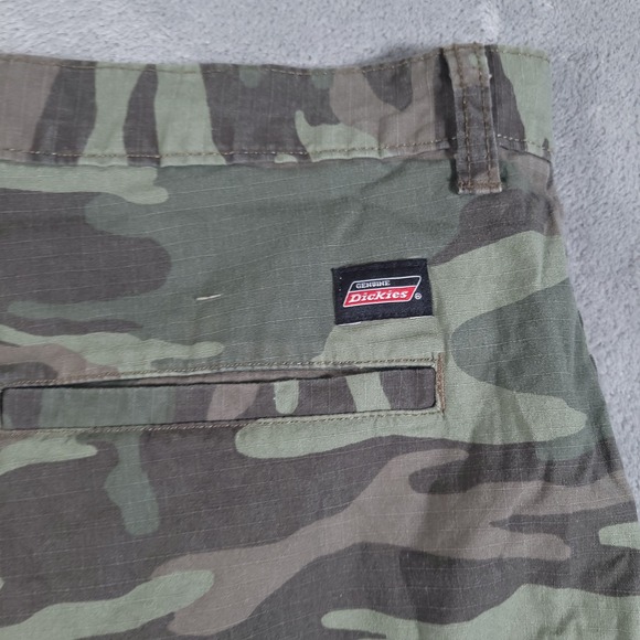 Dickies Shorts Men's 42 Camouflage Green Camo Rip Stop Casual Outdoor Hiking - Picture 7 of 8